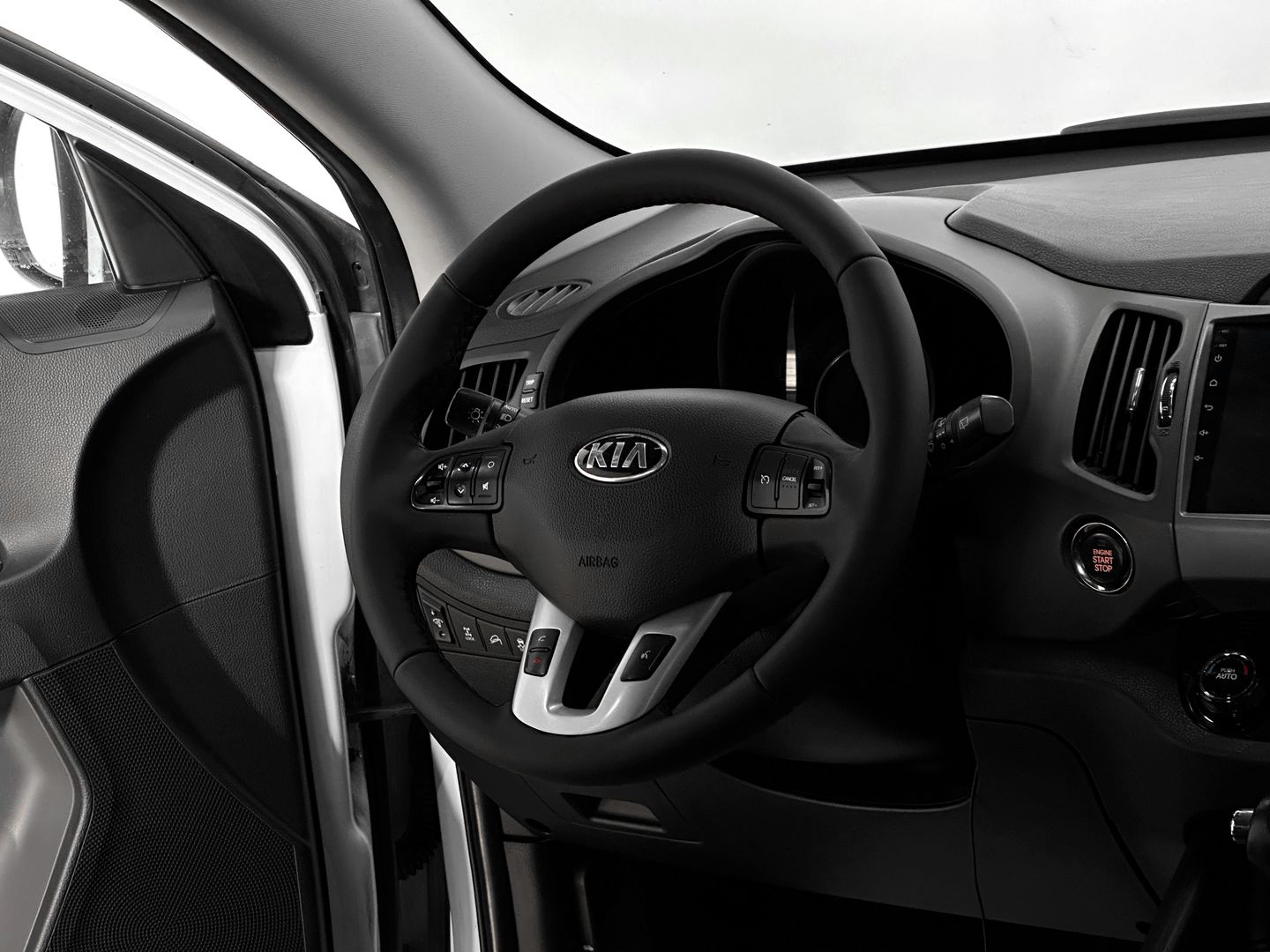 Kia Sportage, III 2.0 AT (150 л.с.) 4WD