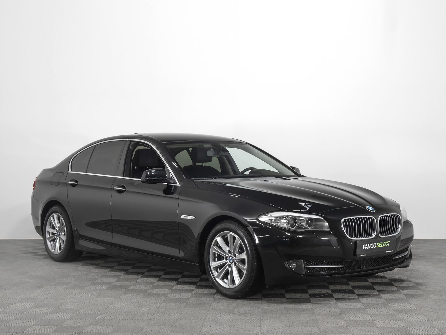 BMW 5 серии, VI (F10/F11/F07) 520d 2.0d AT (184 л.с.)