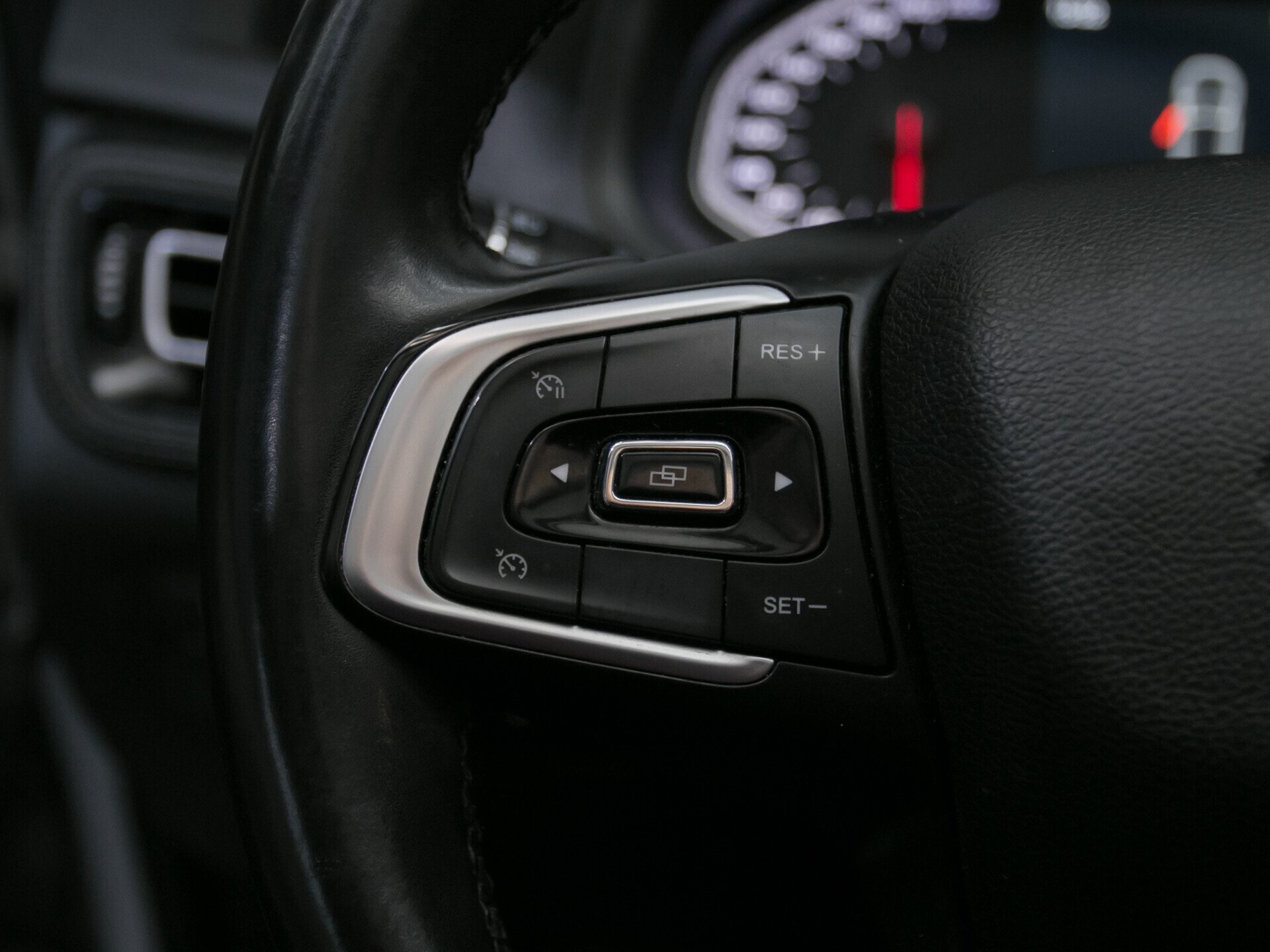 Chery Tiggo 7, I 2.0 CVT (122 л.с.)