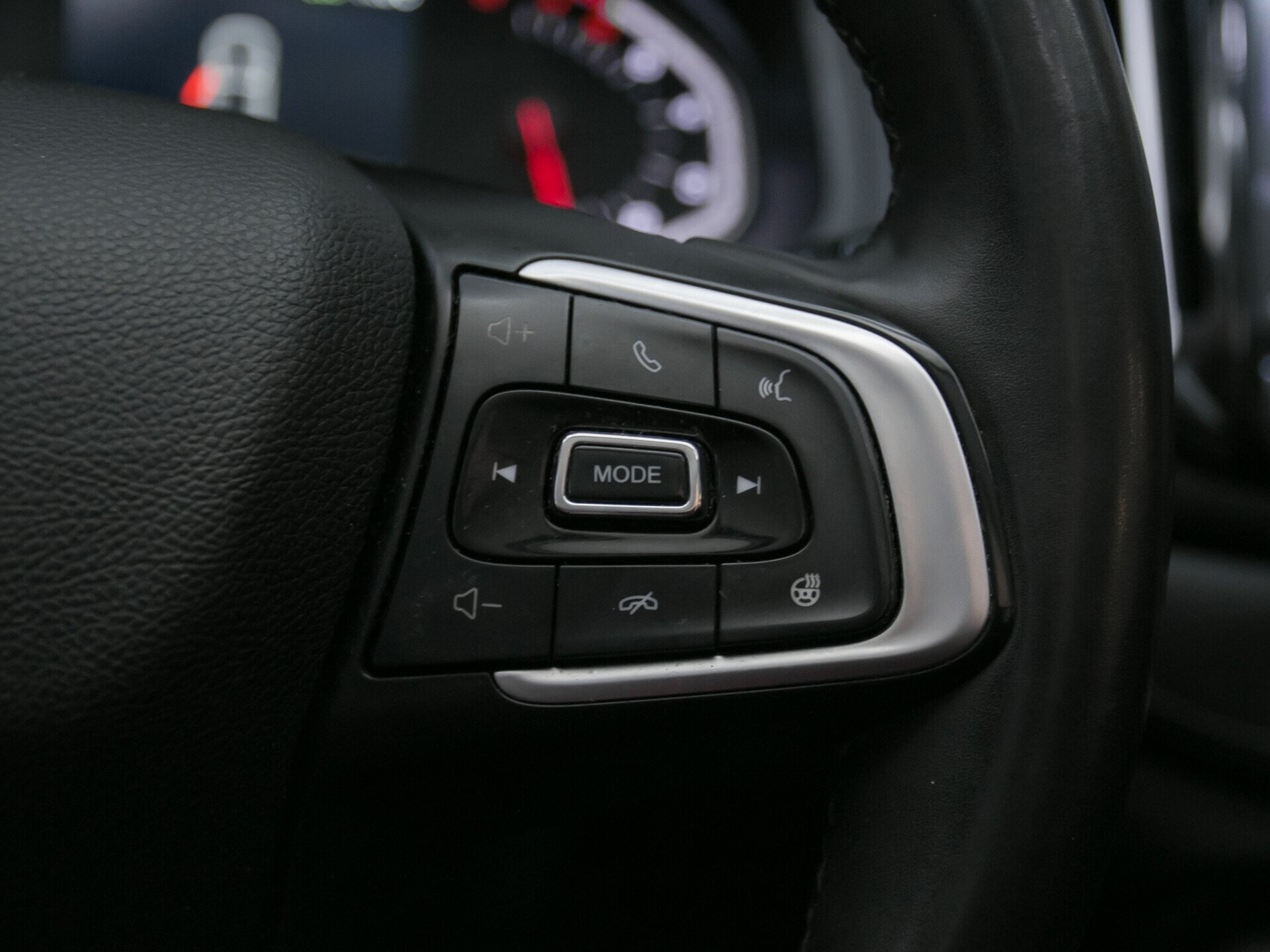 Chery Tiggo 7, I 2.0 CVT (122 л.с.)