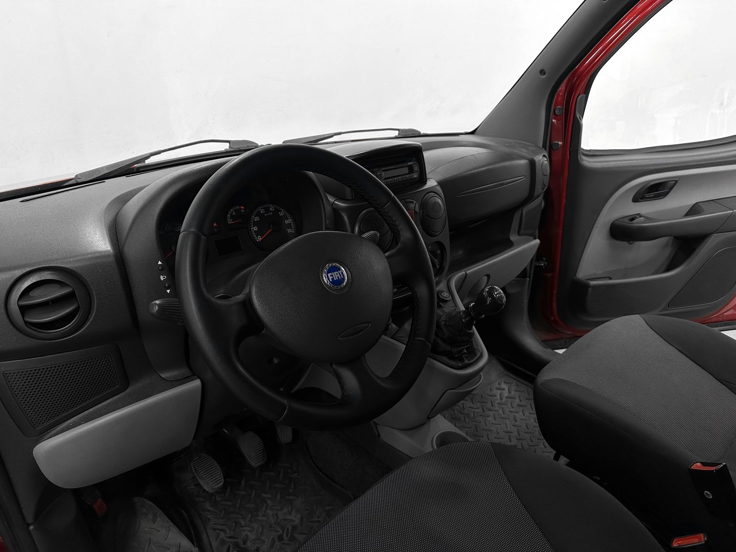 Fiat Doblo, I Рестайлинг 1.4 MT (77 л.с.)