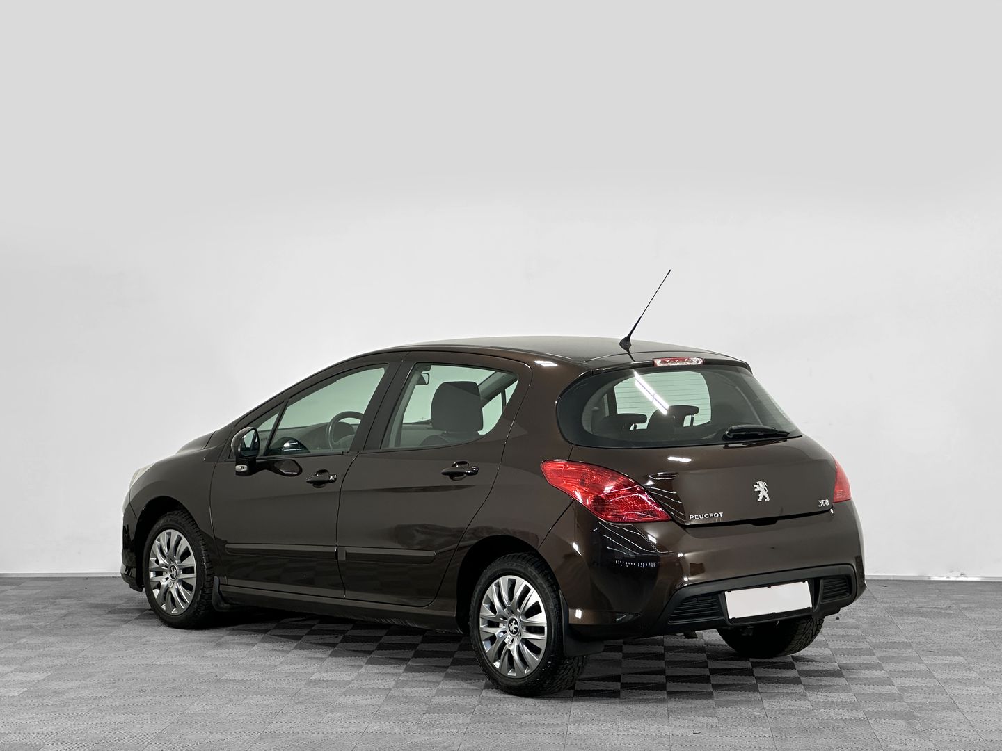 Peugeot 308, I Рестайлинг 1.6 AT (120 л.с.)