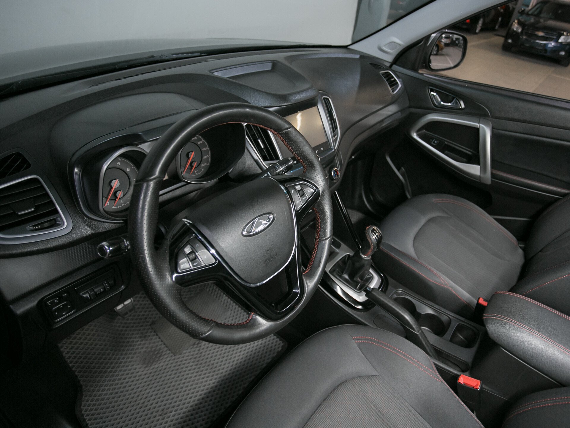 Chery Tiggo 5, I Рестайлинг 2.0 MT (136 л.с.)