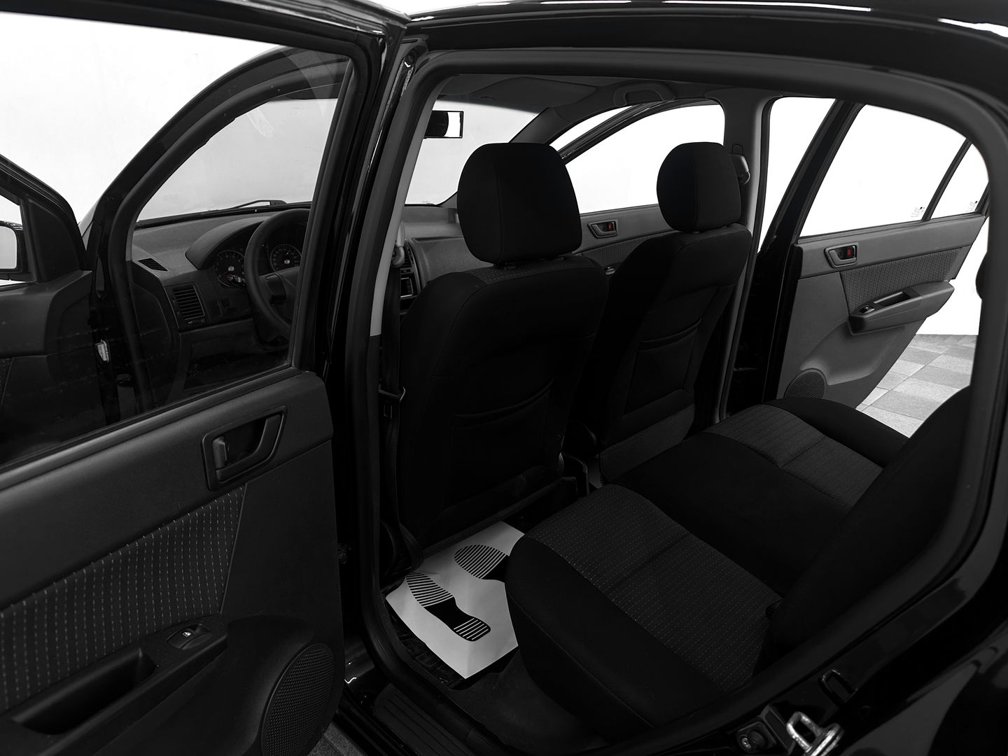 Hyundai Getz, I Рестайлинг 1.4 AT (97 л.с.)