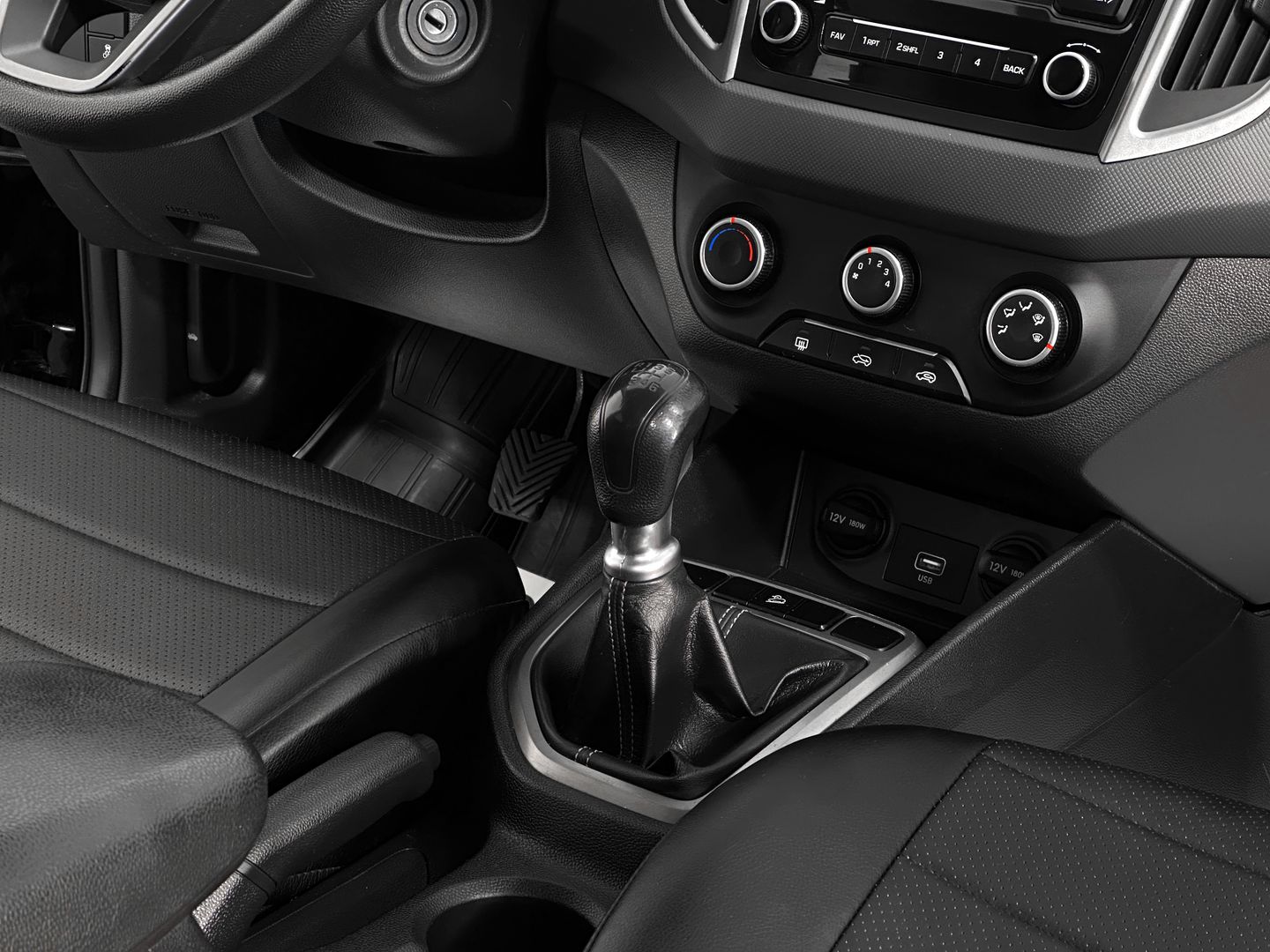 Hyundai Creta, I 1.6 MT (123 л.с.)