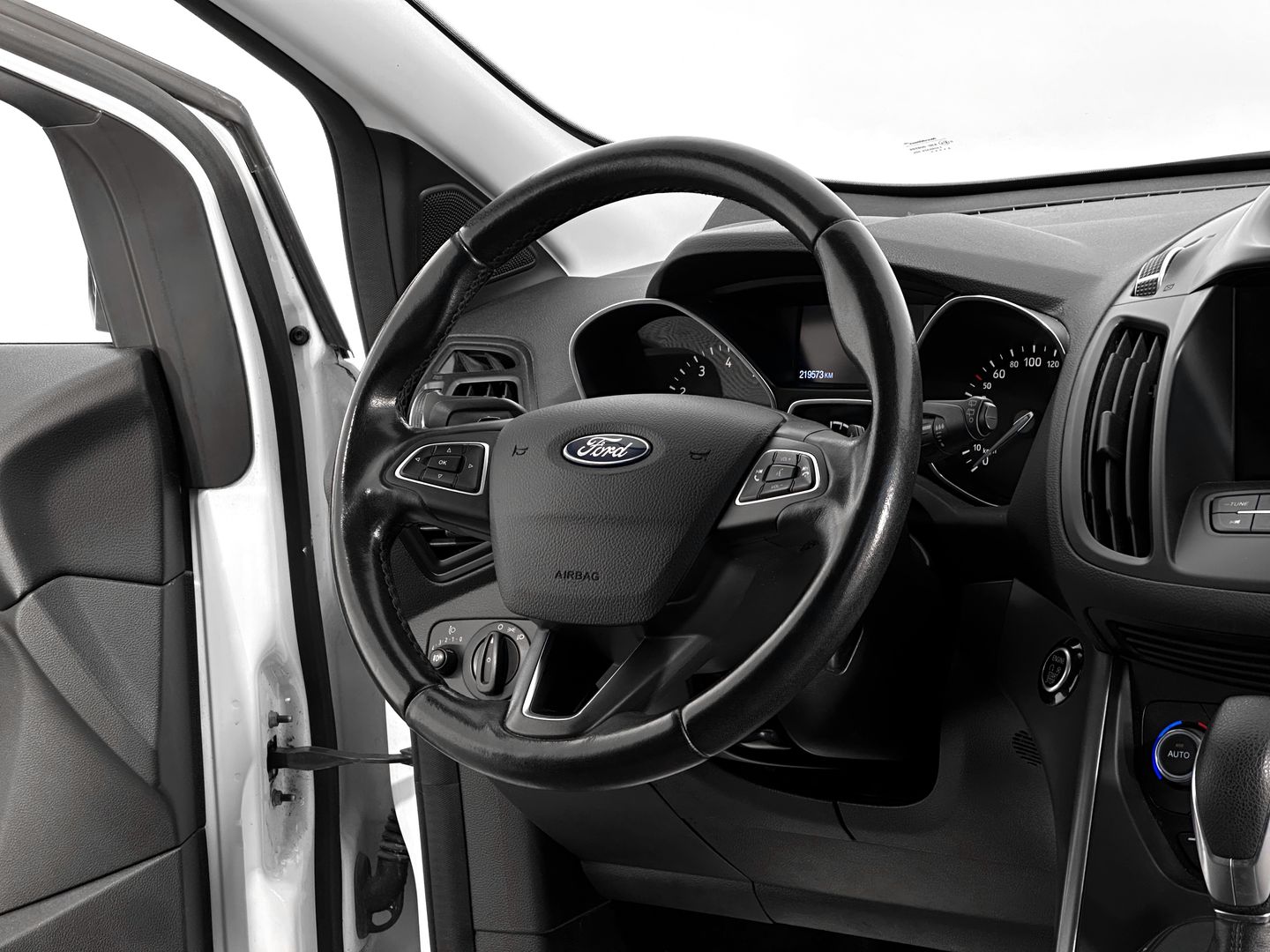 Ford Kuga, II Рестайлинг 1.5 AT (150 л.с.) 4WD