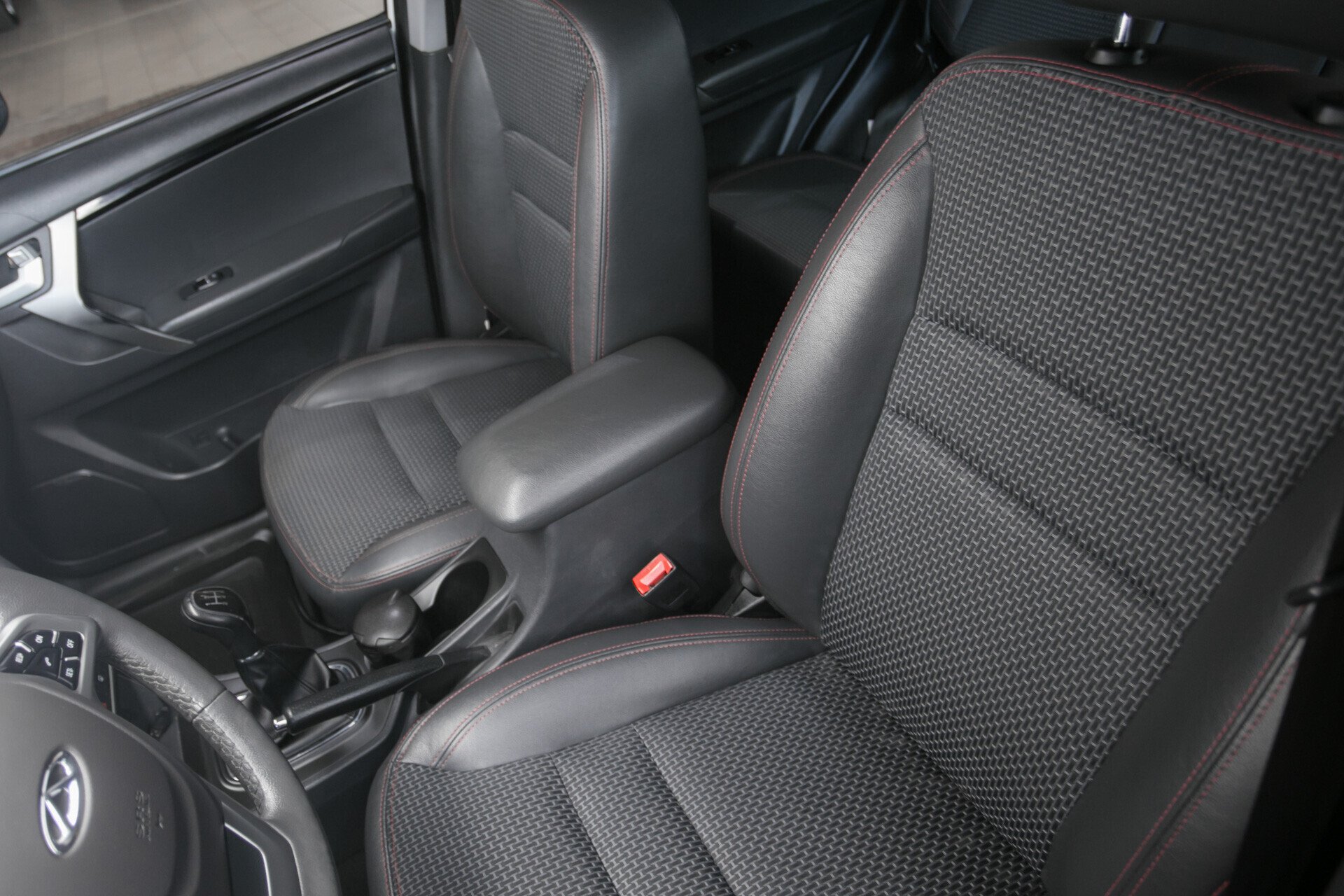 Chery Tiggo 3, I 1.6 MT (126 л.с.)