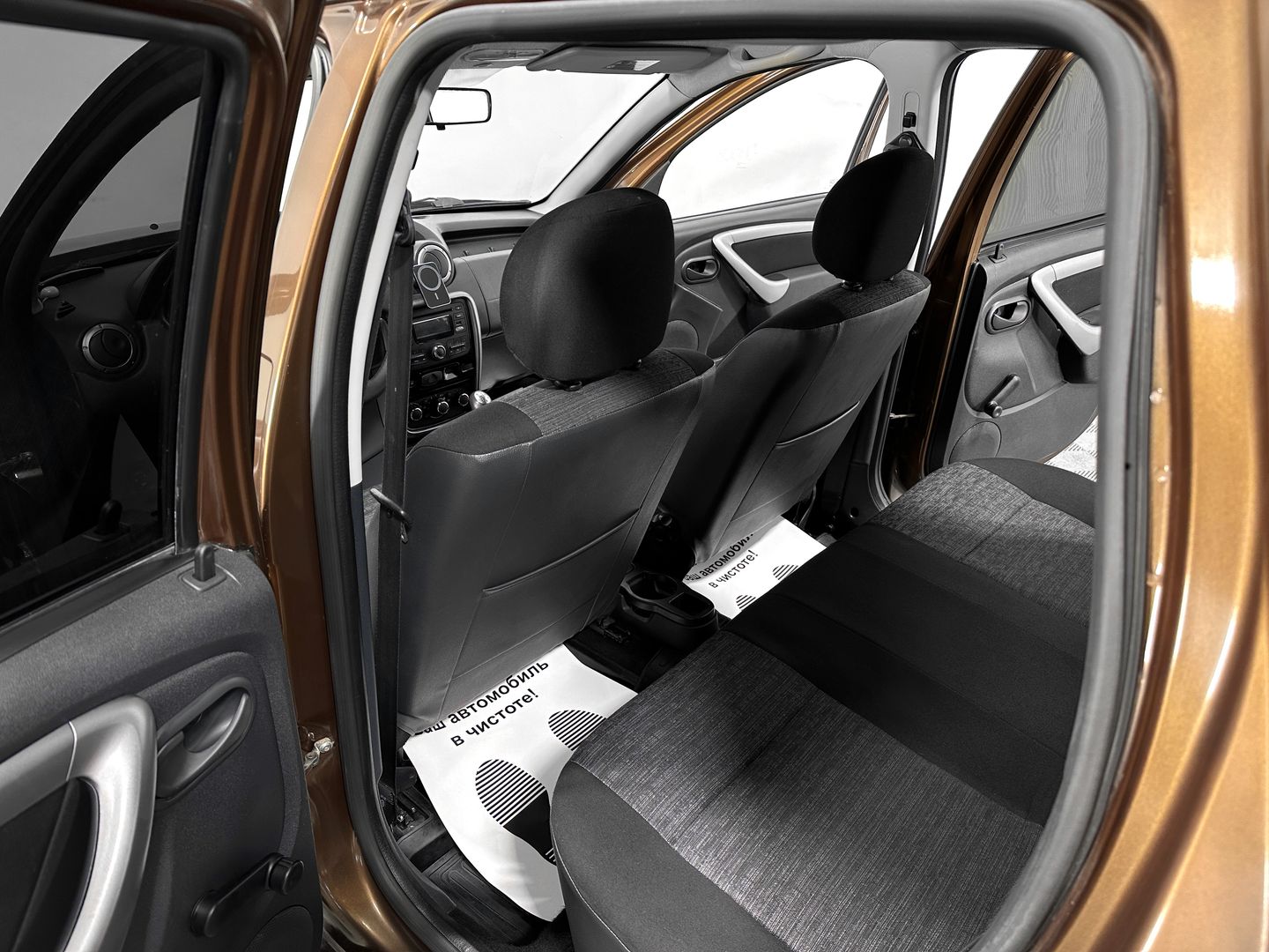 Renault Duster, I 1.6 MT (102 л.с.) 4WD