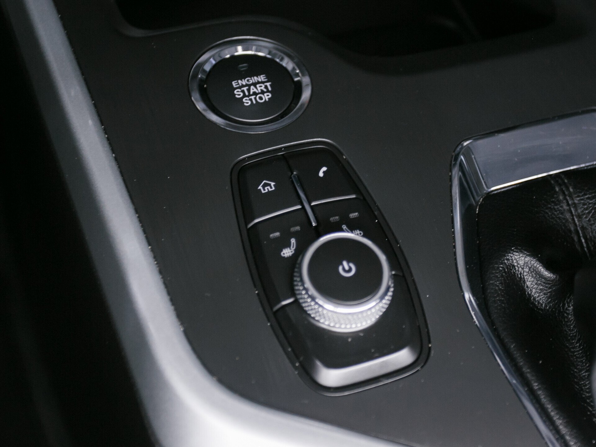 Chery Tiggo 4, I Рестайлинг 1.5 MT (113 л.с.)