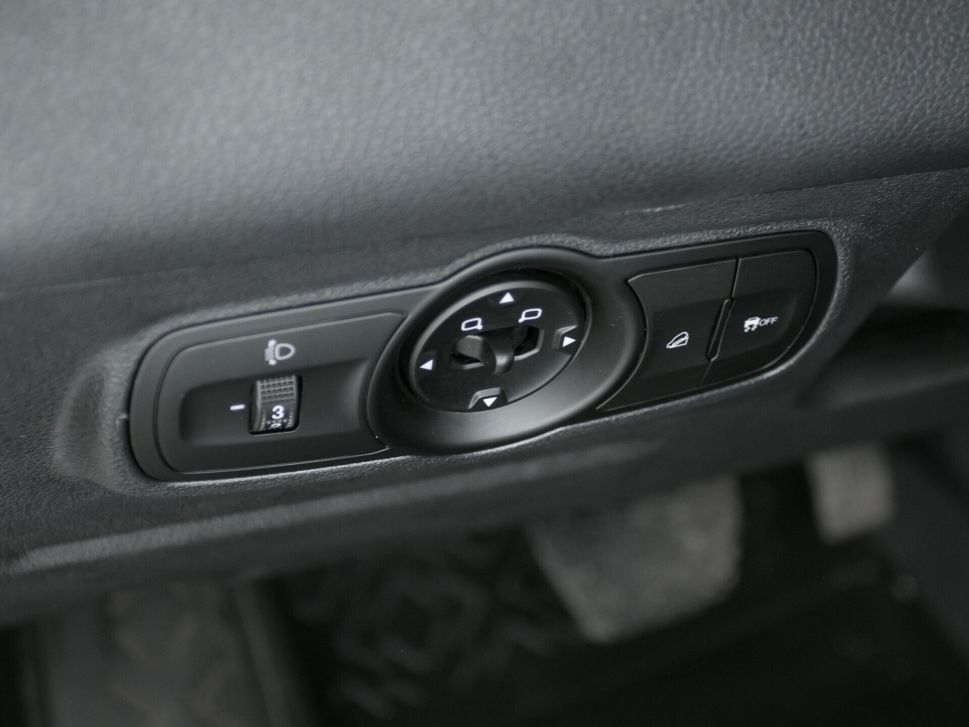 Chery Tiggo 4, I Рестайлинг 1.5 CVT (113 л.с.)