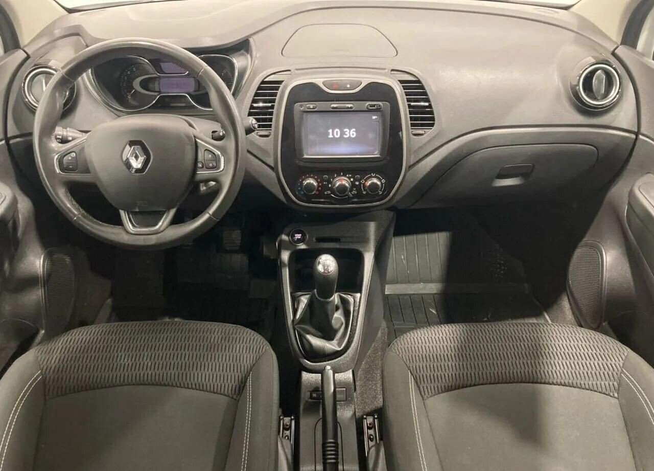 Renault Kaptur, I 1.6 MT (114 л.с.)