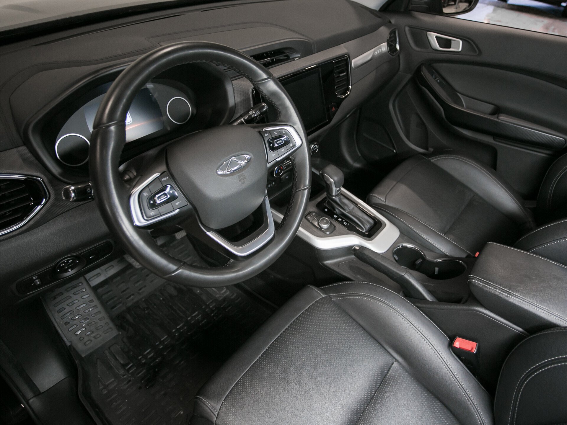 Chery Tiggo 4, I Рестайлинг 2.0 CVT (122 л.с.)
