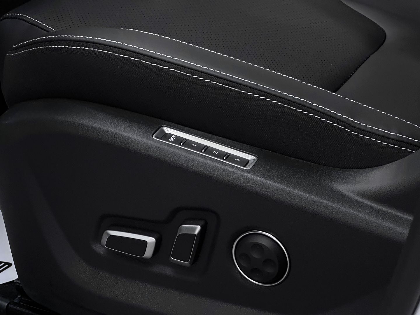 JAC JS6 1.5 AMT (174 л.с.)