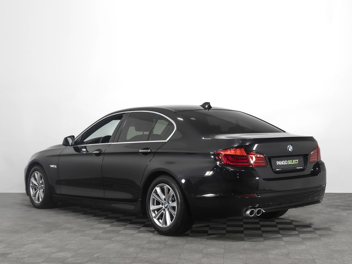 BMW 5 серии, VI (F10/F11/F07) 520d 2.0d AT (184 л.с.)