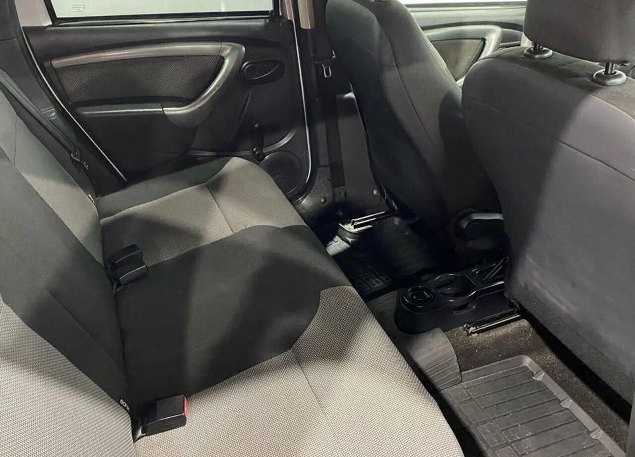 Renault Duster, I Рестайлинг 2.0 MT (143 л.с.) 4WD