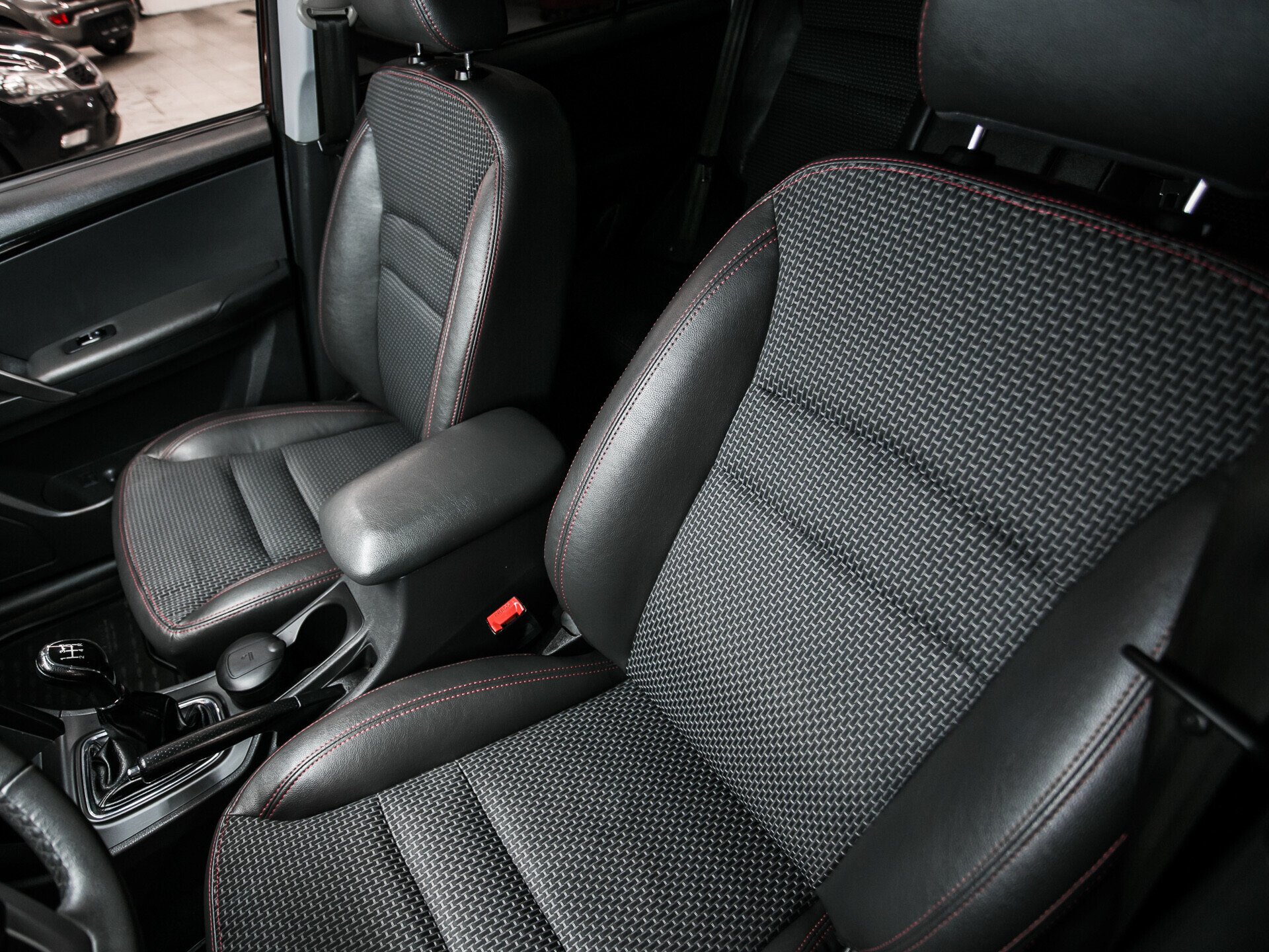 Chery Tiggo 3, I 1.6 MT (126 л.с.)