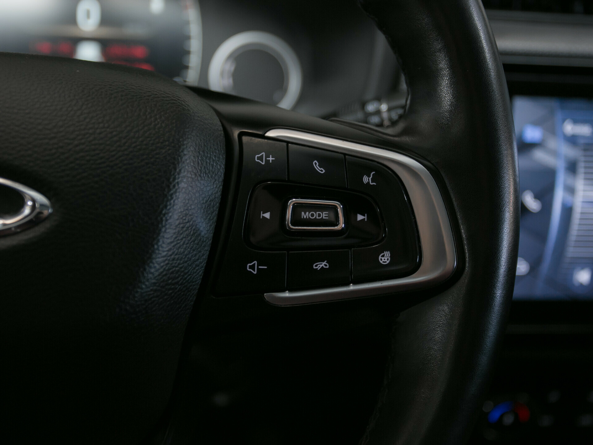 Chery Tiggo 4, I Рестайлинг 2.0 CVT (122 л.с.)