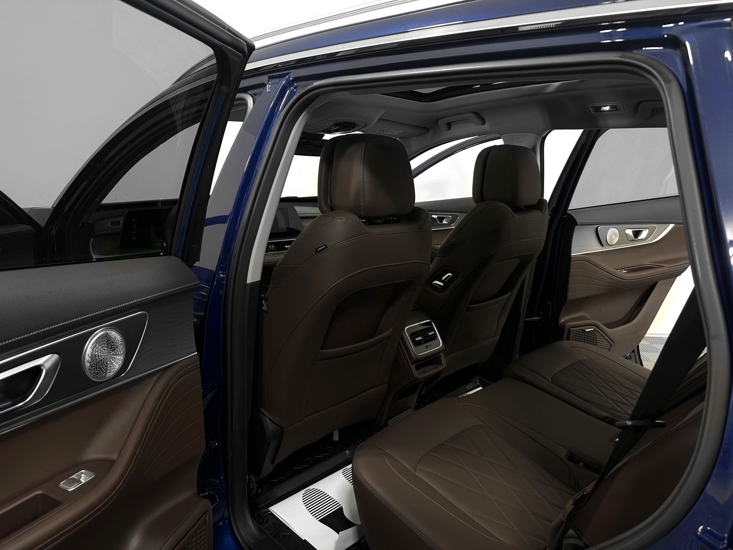 Chery Tiggo 8 Pro Max, I Рестайлинг 2.0 AMT (197 л.с.) 4WD