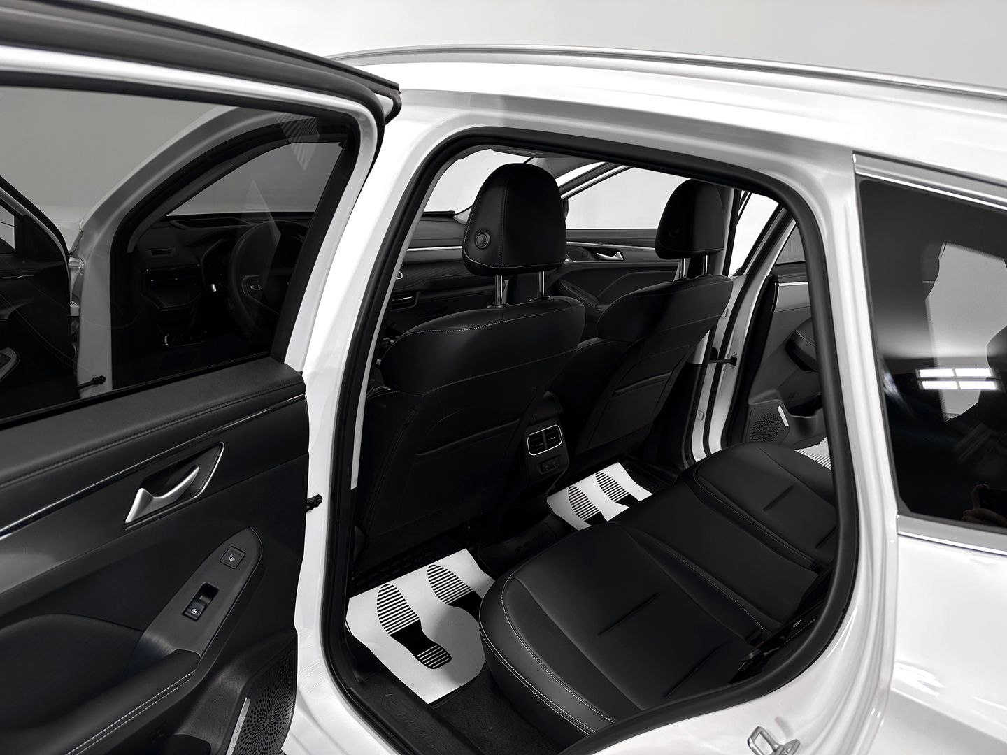 Haval Jolion, I 1.5 AMT (143 л.с.)