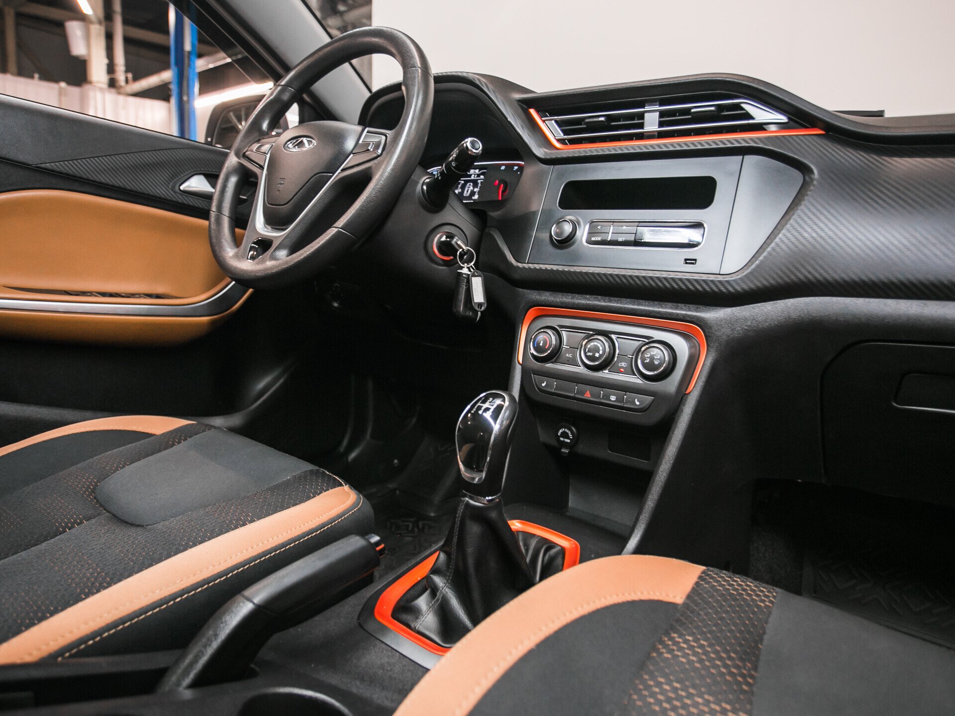 Chery Tiggo 2, I 1.5 MT (106 л.с.)