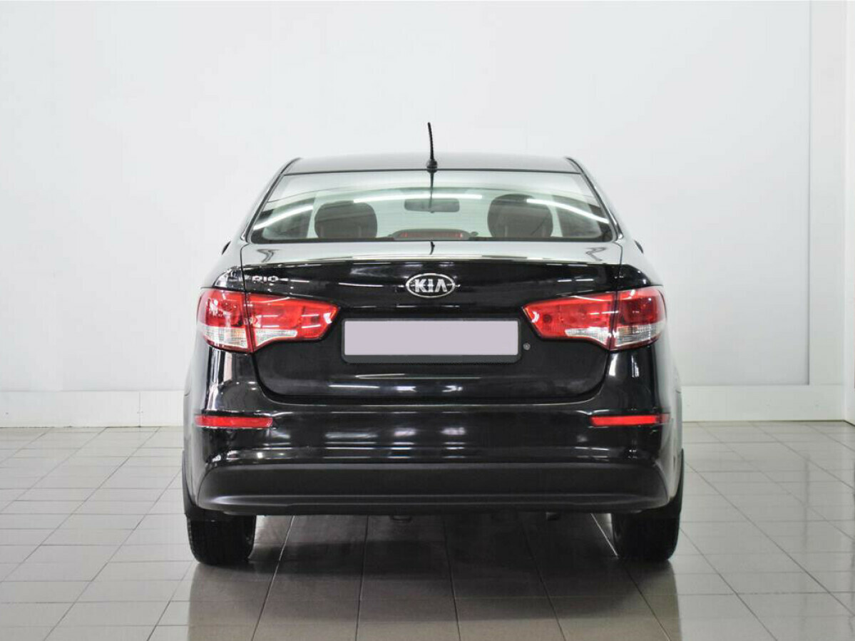 Kia Rio, III Рестайлинг 1.6 MT (123 л.с.)