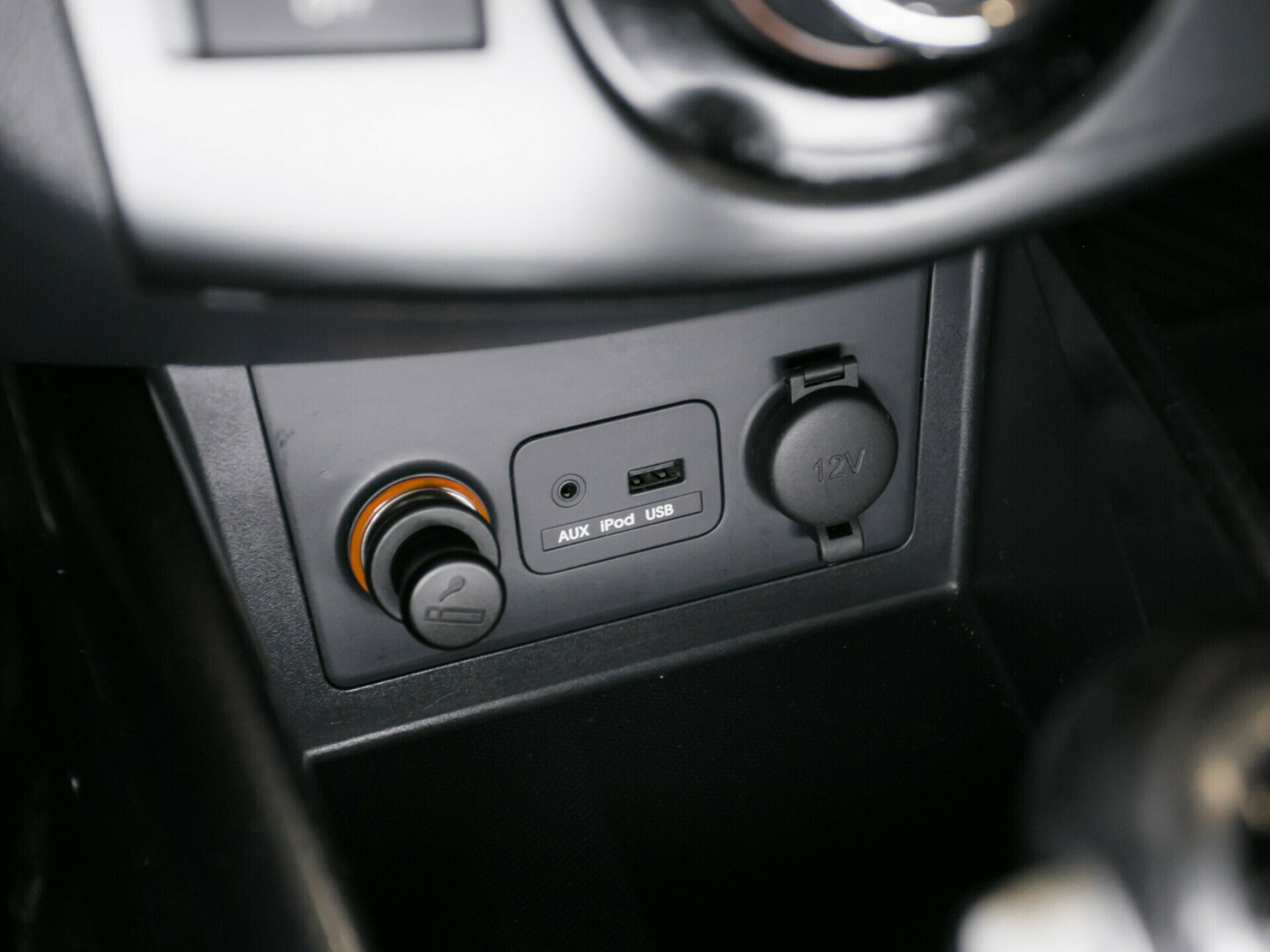 Kia Cerato, II 6-speed 1.6 AT (126 л.с.)