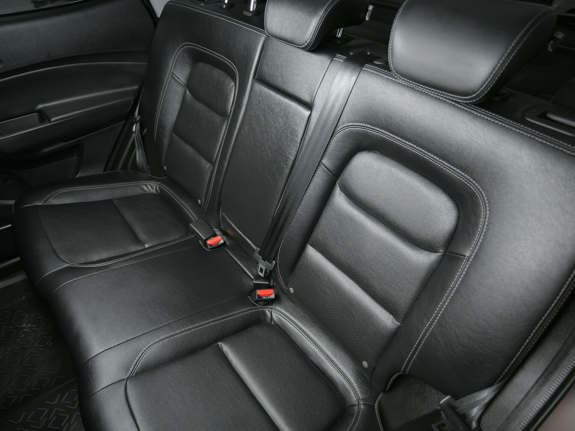 Chery Tiggo 4, I Рестайлинг 2.0 CVT (122 л.с.)