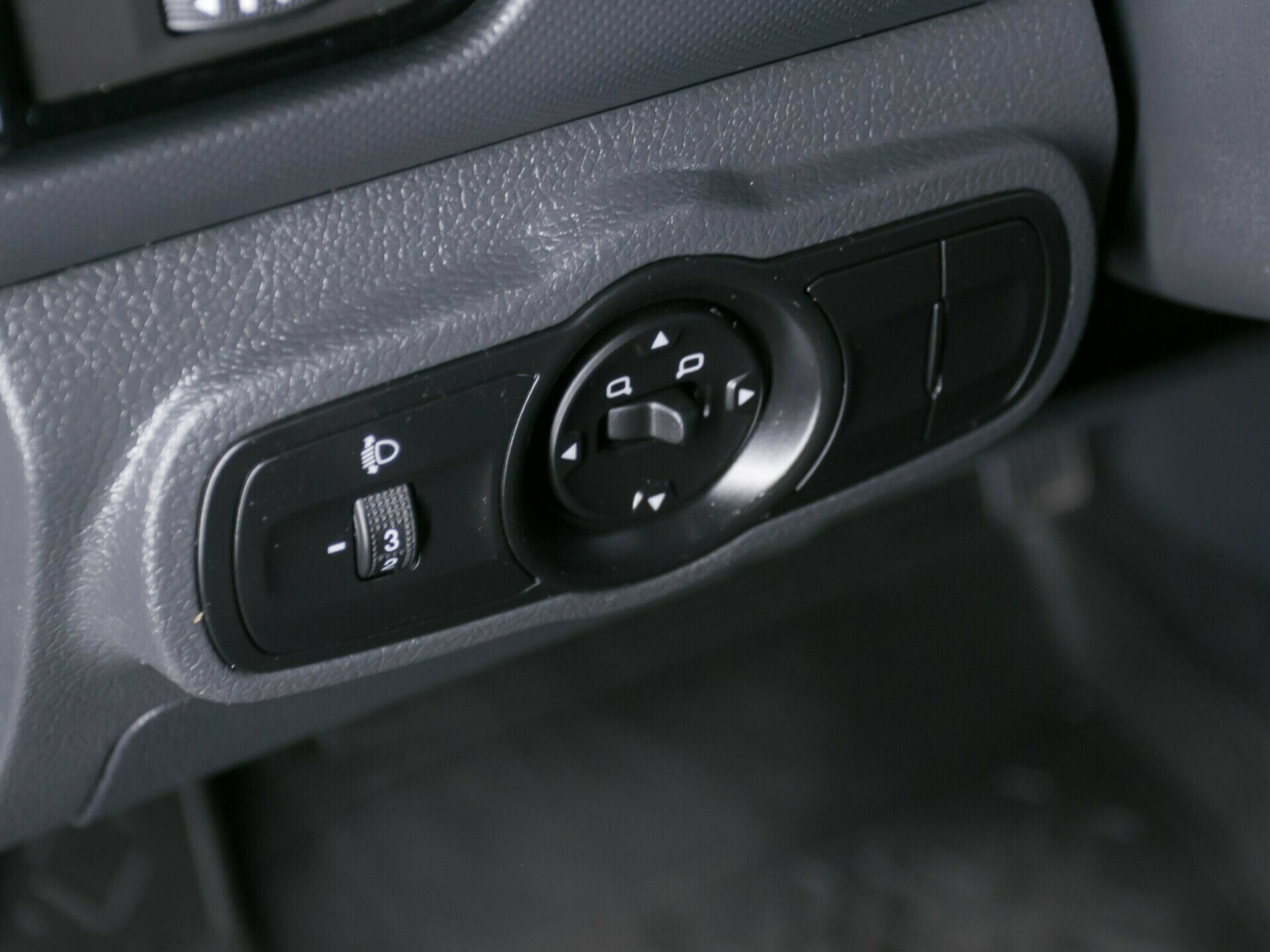 Chery Tiggo 3, I 1.6 MT (126 л.с.)