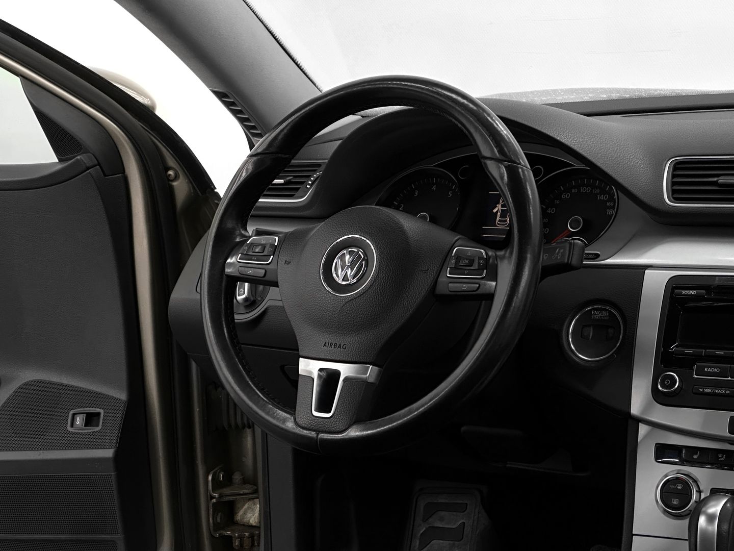 Volkswagen Passat, B7 1.8 AMT (152 л.с.)