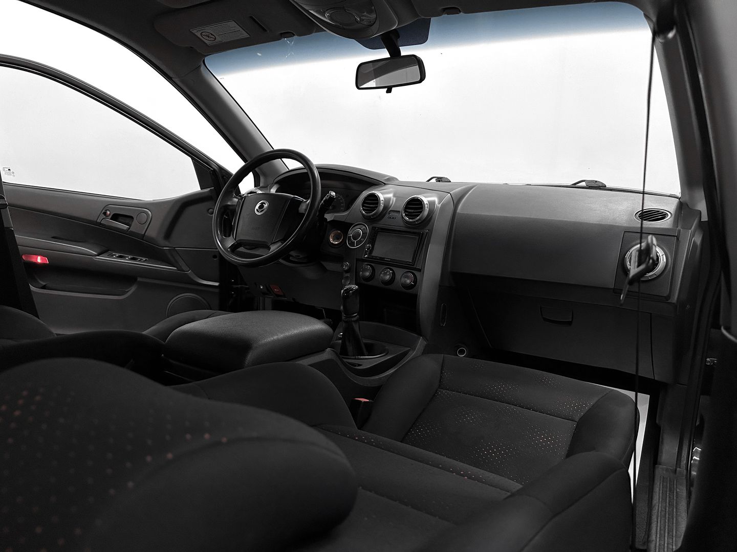 SsangYong Actyon Sports, I 2.0d MT (141 л.с.) 4WD