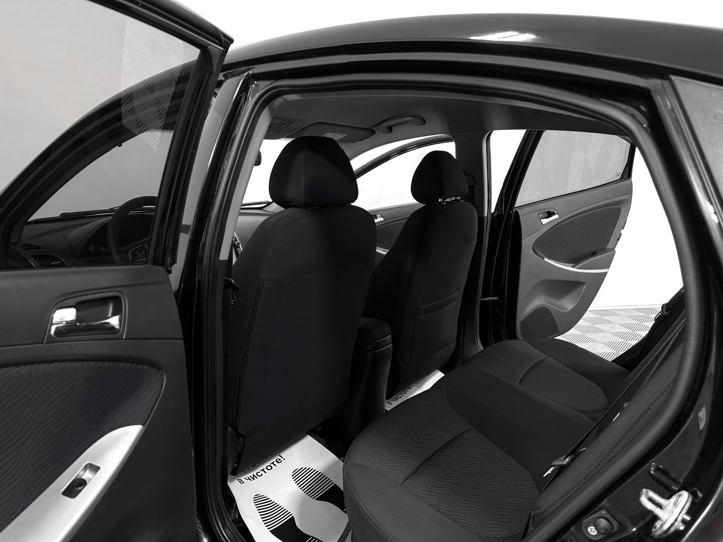 Hyundai Solaris, I 1.6 AT (123 л.с.)