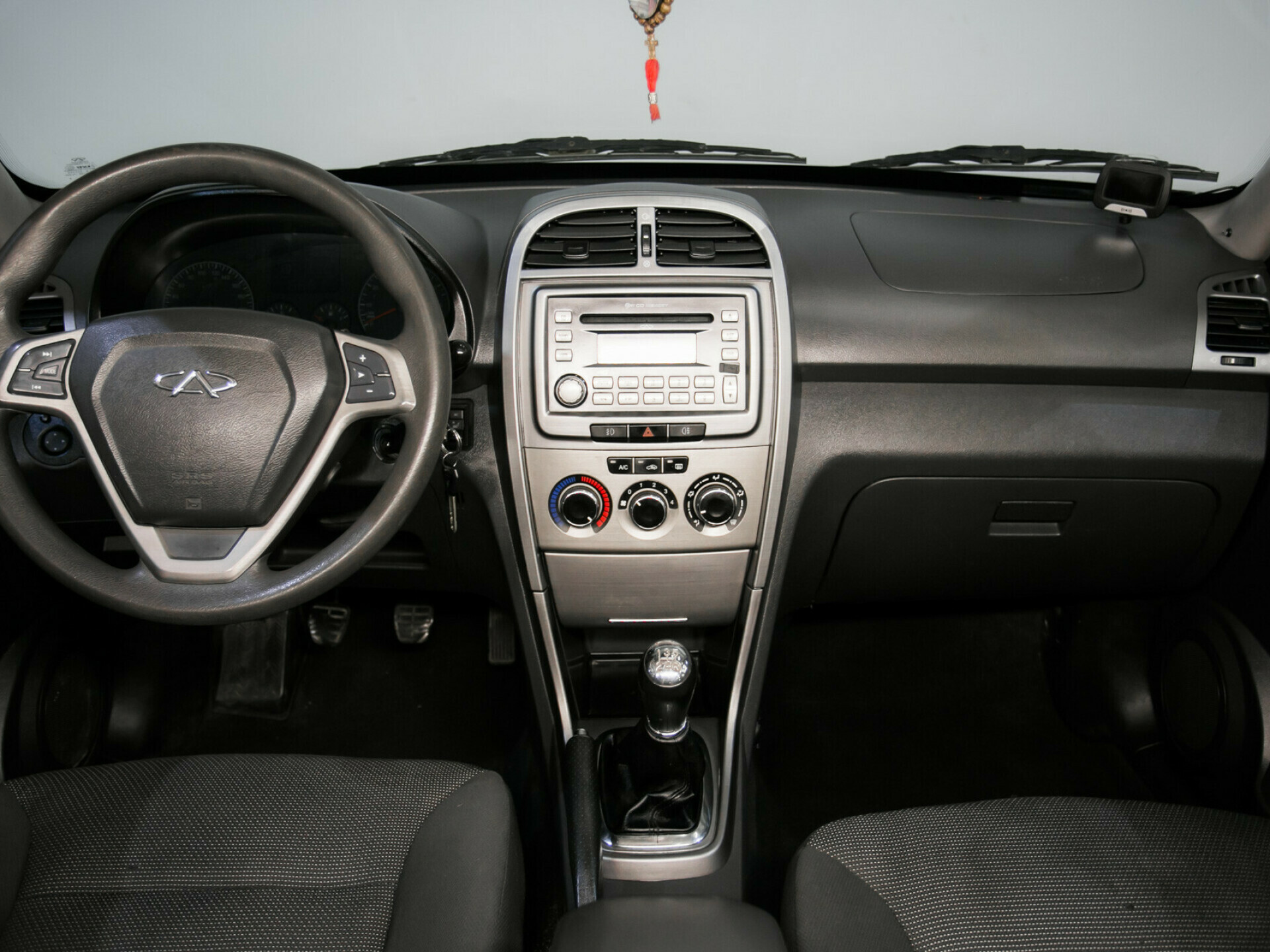 Chery Tiggo (T11), I Рестайлинг (FL) 1.6 MT (126 л.с.)