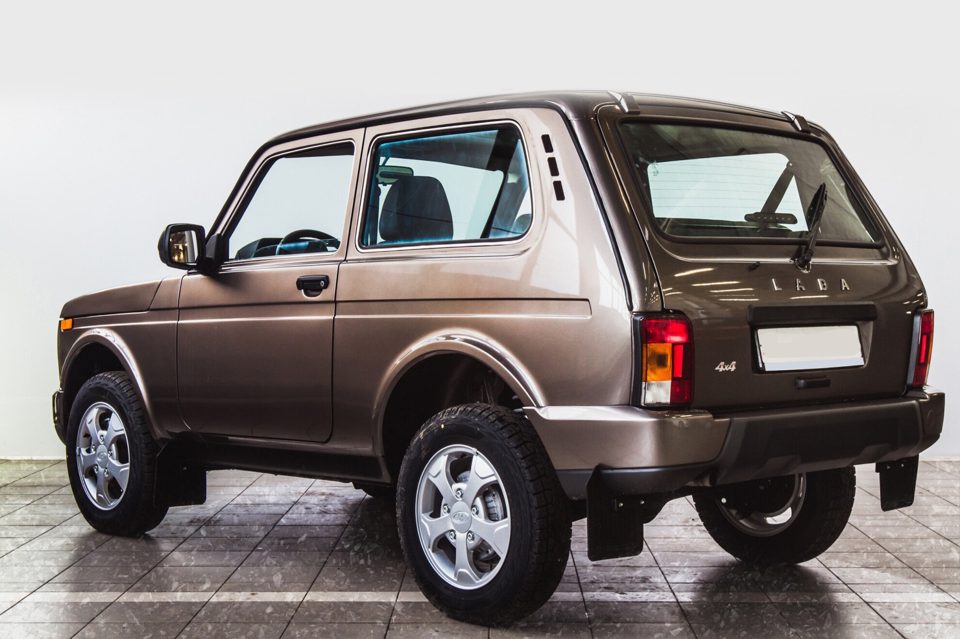 LADA (ВАЗ) 2121 (4x4), I Рестайлинг Urban 1.7 MT (83 л.с.) 4WD