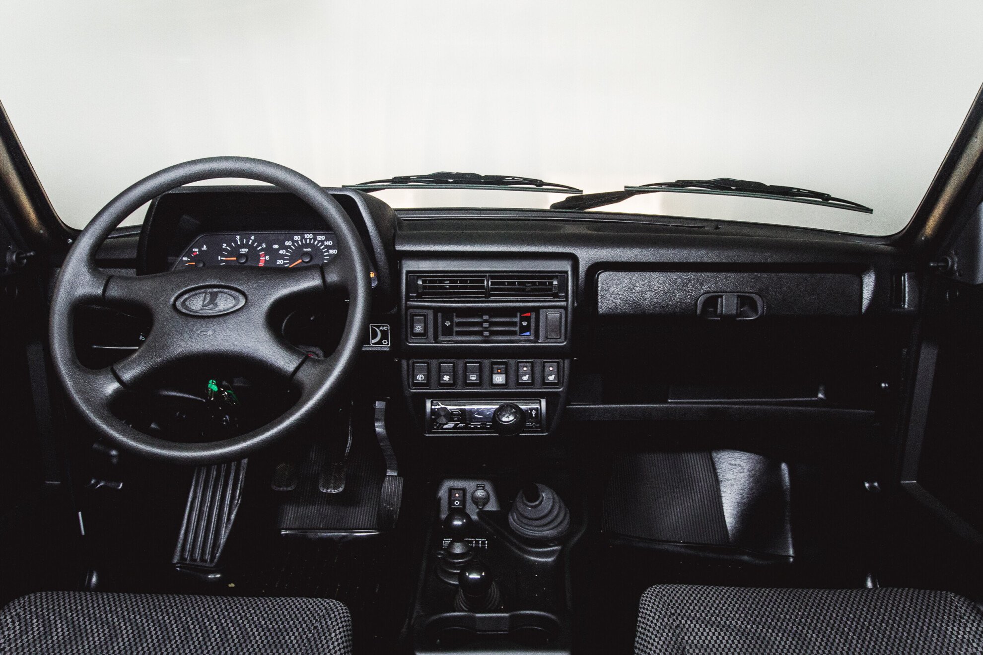 LADA (ВАЗ) 2121 (4x4), I Рестайлинг Urban 1.7 MT (83 л.с.) 4WD