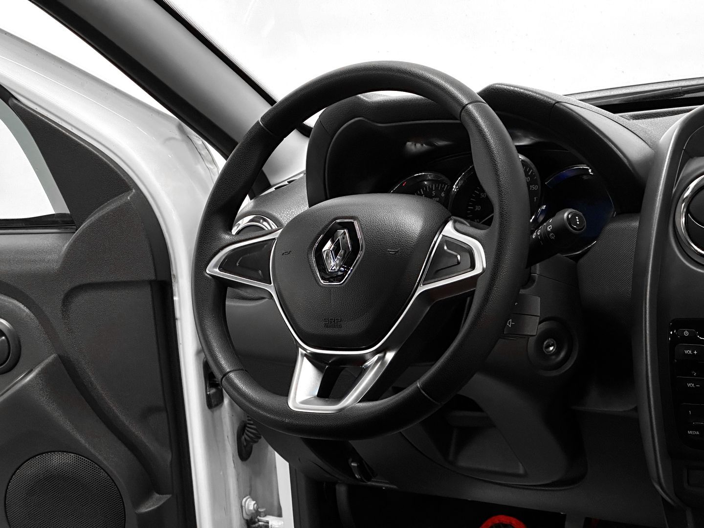 Renault Duster, I Рестайлинг 1.6 MT (114 л.с.) 4WD