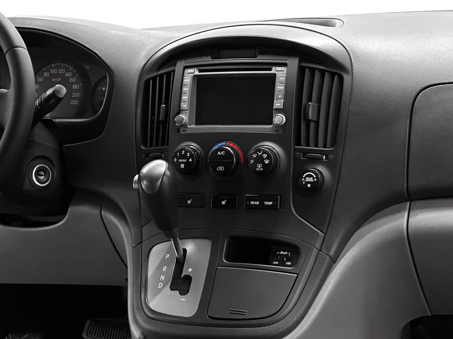 Hyundai Grand Starex, I 2.5d MT (145 л.с.)